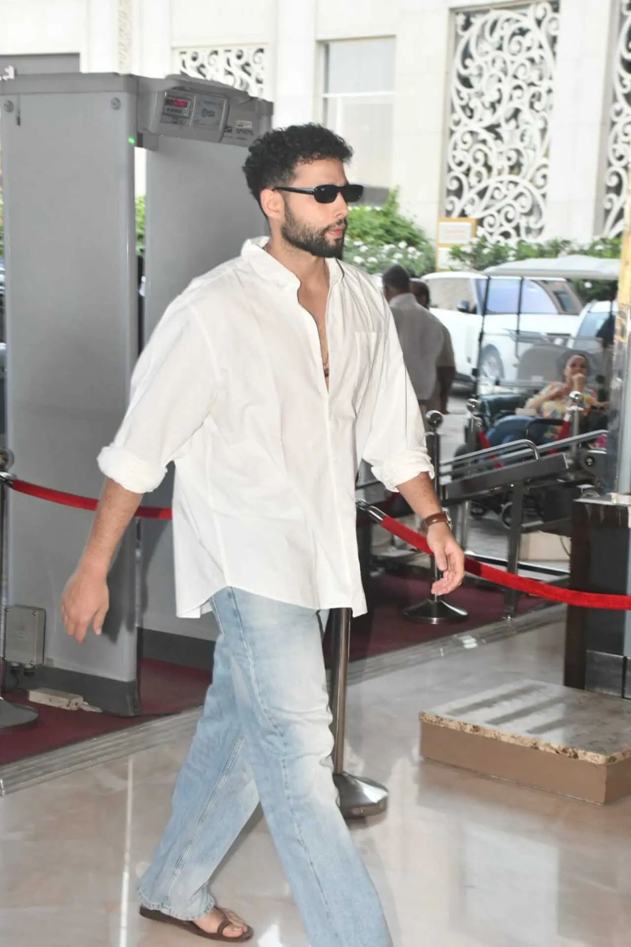 Siddhanth Chaturvedi was also seen arriving for the prayer meet of Manish Malhotra's mother.
